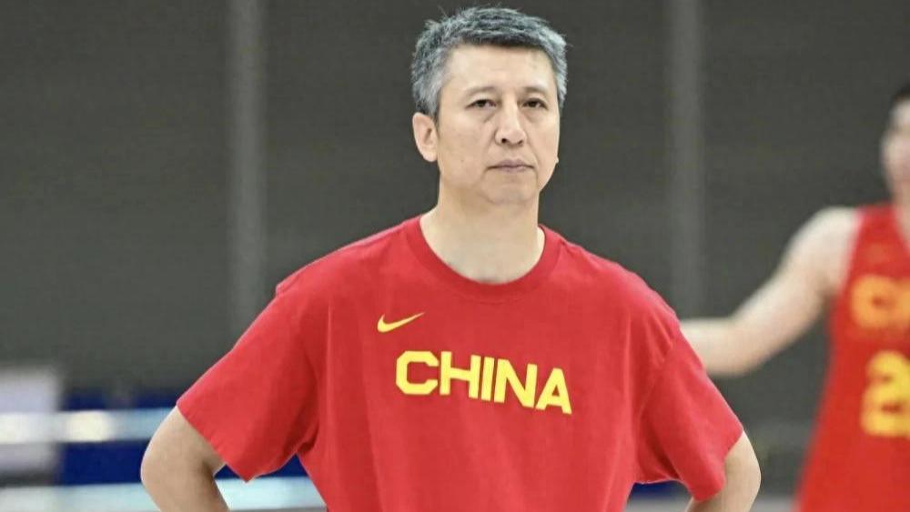 中国男篮集训名单公布，新增5人，落选6人，一支球队太遗憾