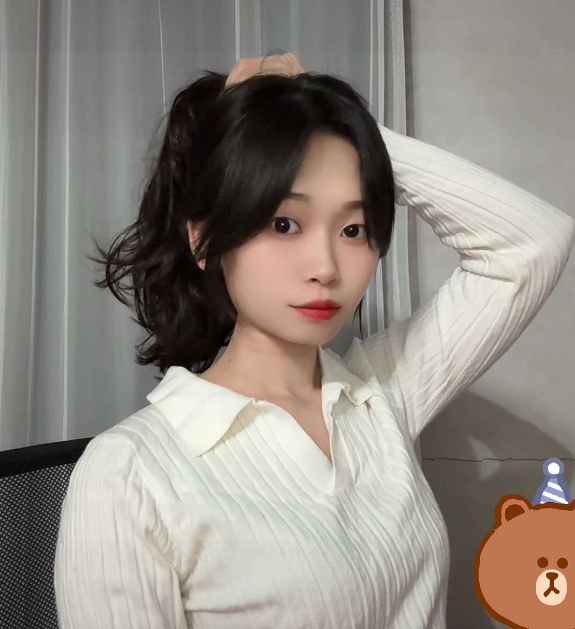扎头发好呢？还是不扎好呢？
