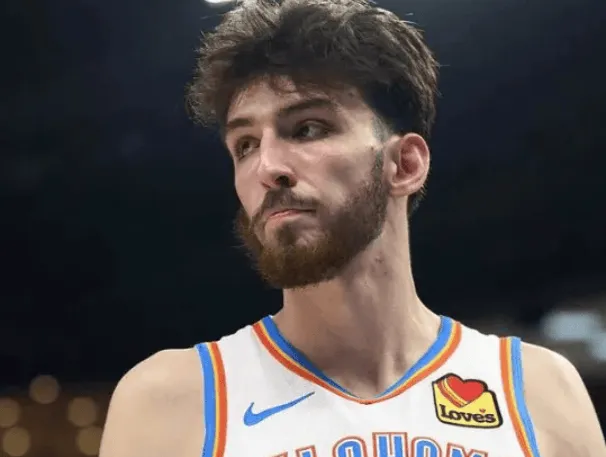 NBA常规赛，雷霆111-91战胜火箭。赛后，Skip发推谈到了切特-霍姆格伦。