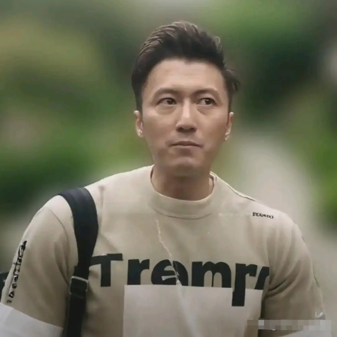 谢霆锋也老了，有了中年大叔的即视感。