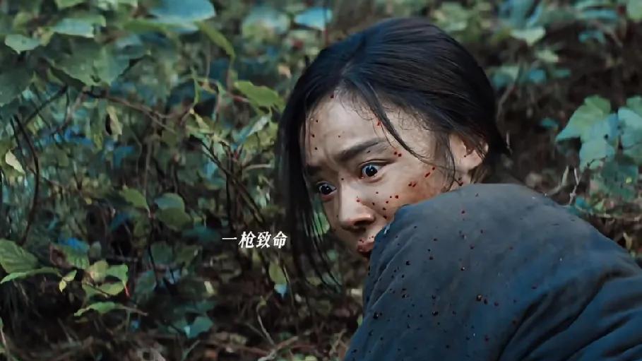 《归队》里面，
兰花儿这个角色选得挺失败的。
不是她的形象与角色不符，只是她总是