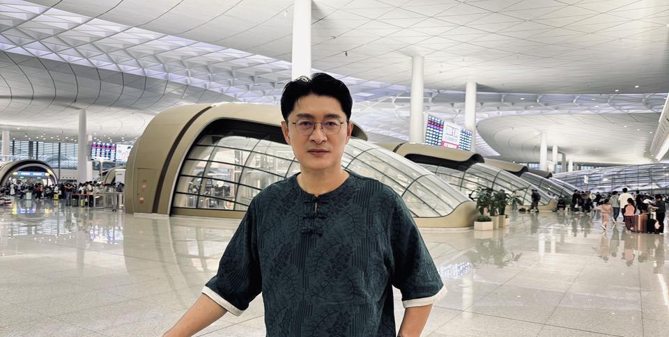 我很满意当下我的生活，我的美好生活，源自我的美好心态：
1，绚烂归于平淡
绚烂高