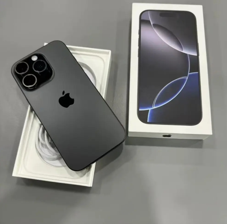 2025年618，iPhone 16 Pro卖5499
2026年618，iPh