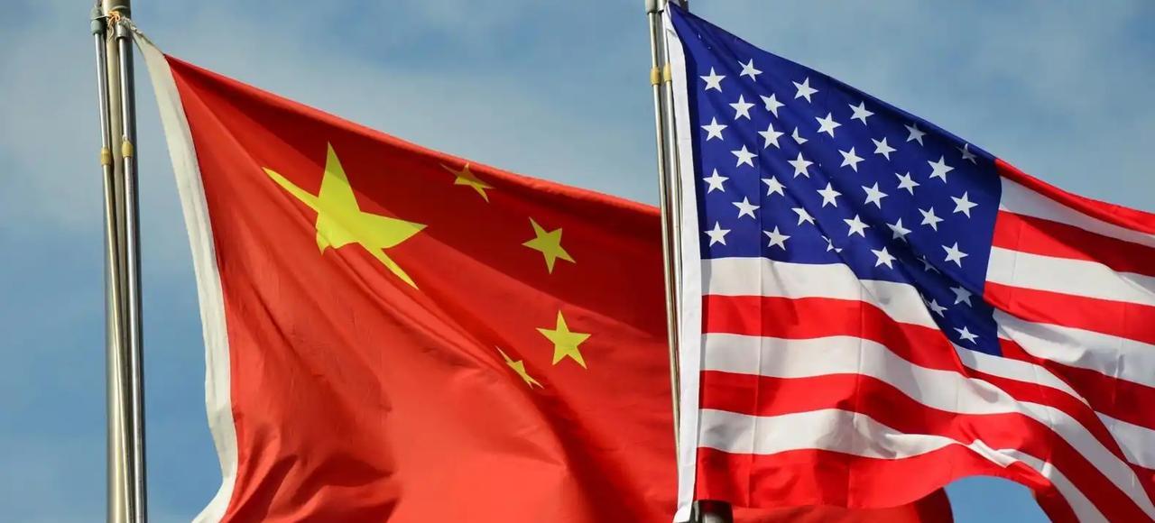 中美贸易博弈，老美加关税对我们的伤害多大？我们得先明白美国为啥搞全球加关税？说白