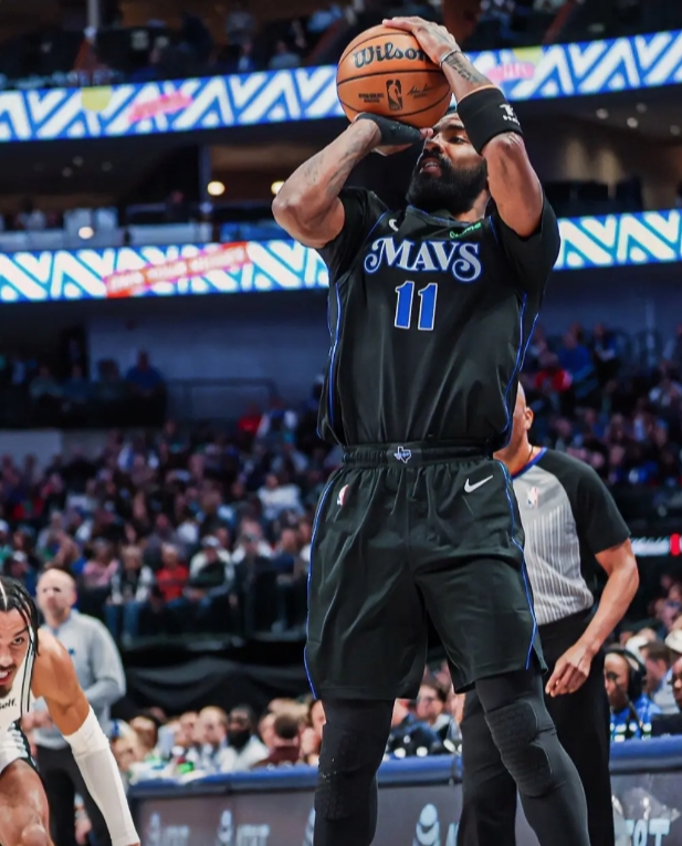 理性讨论是不是欧文也该卖?
如果说球队已经很确定要以弗拉格为核心建队，该上货架的