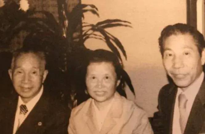 1979年，粟裕将军到日本进行访问，被一日本老兵追了几座城市，好不容易追上后，他