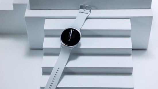 科学管理健康 从戴上三星Galaxy Watch8系列开始