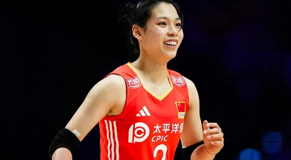 中国女排的一场世锦赛1/8决赛的大失利，让“小朱婷”吴梦洁，“小加比”庄宇珊统统