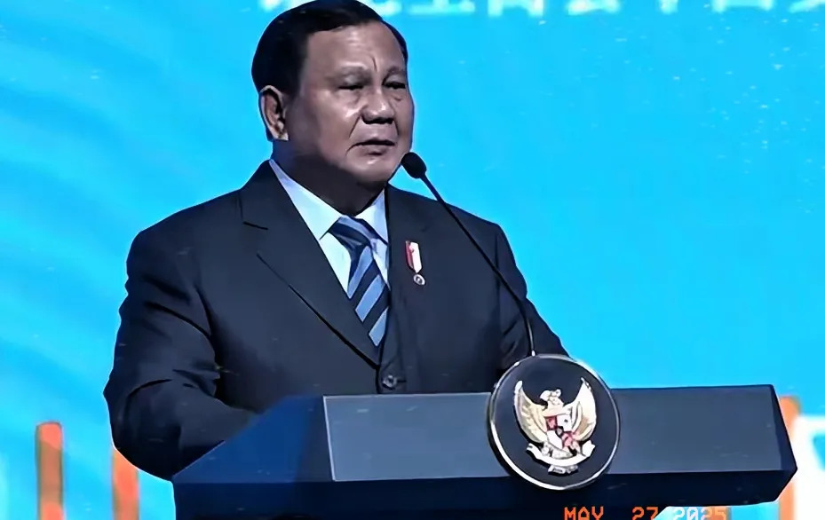 印尼总统当面夸中国反帝







你们绝对想不到，印尼总统在国际会议上当着所