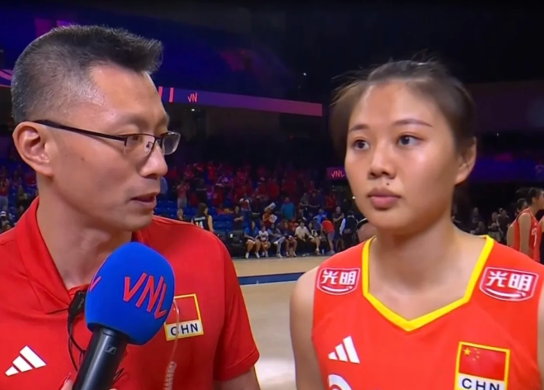 中国女排3:2战胜德国女排

不妄凌晨五点起来看球，超级大逆转，0:2 ，1:4
