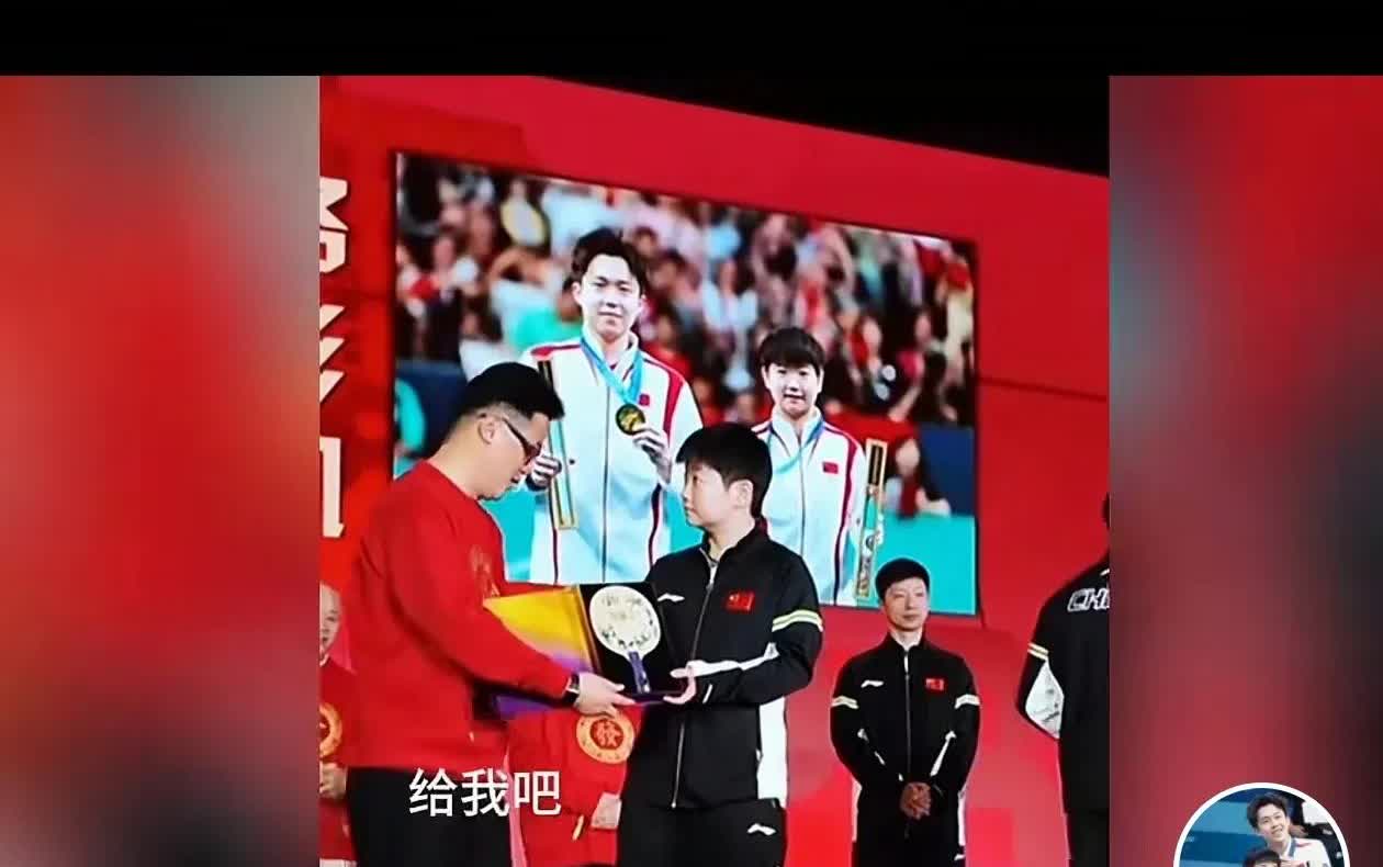 宝啊你看他多少眼都不行啊，他看不懂你的眼神也不会把拍子给你，你看一眼就懂很懂还听