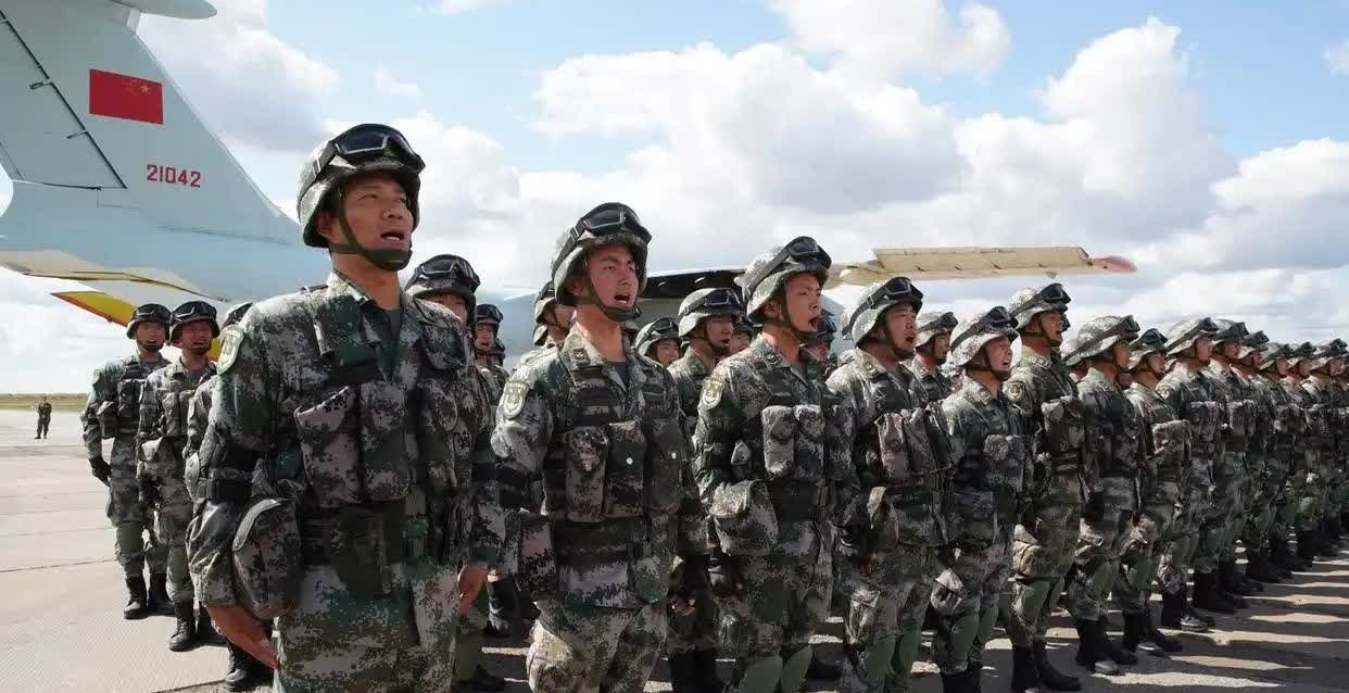 菲律宾之所以在南海跳得凶，最大的倚仗不是美国，而是中国的“永远不开第一枪”的国防
