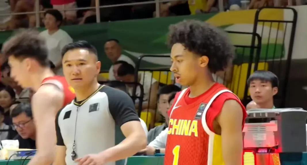 好多年没看过国青队的比赛了，现在中国男篮小伙子们都这么厉害了吗？居然赢了美国十多