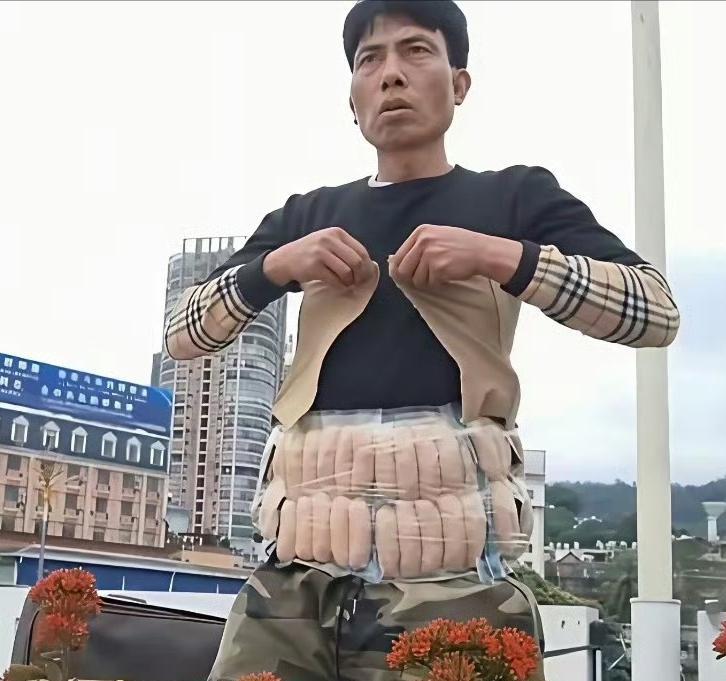 .中国香肠还得从越南走私回来？难不成咱们自己产的香肠还得 “出口转内销”？咱们的