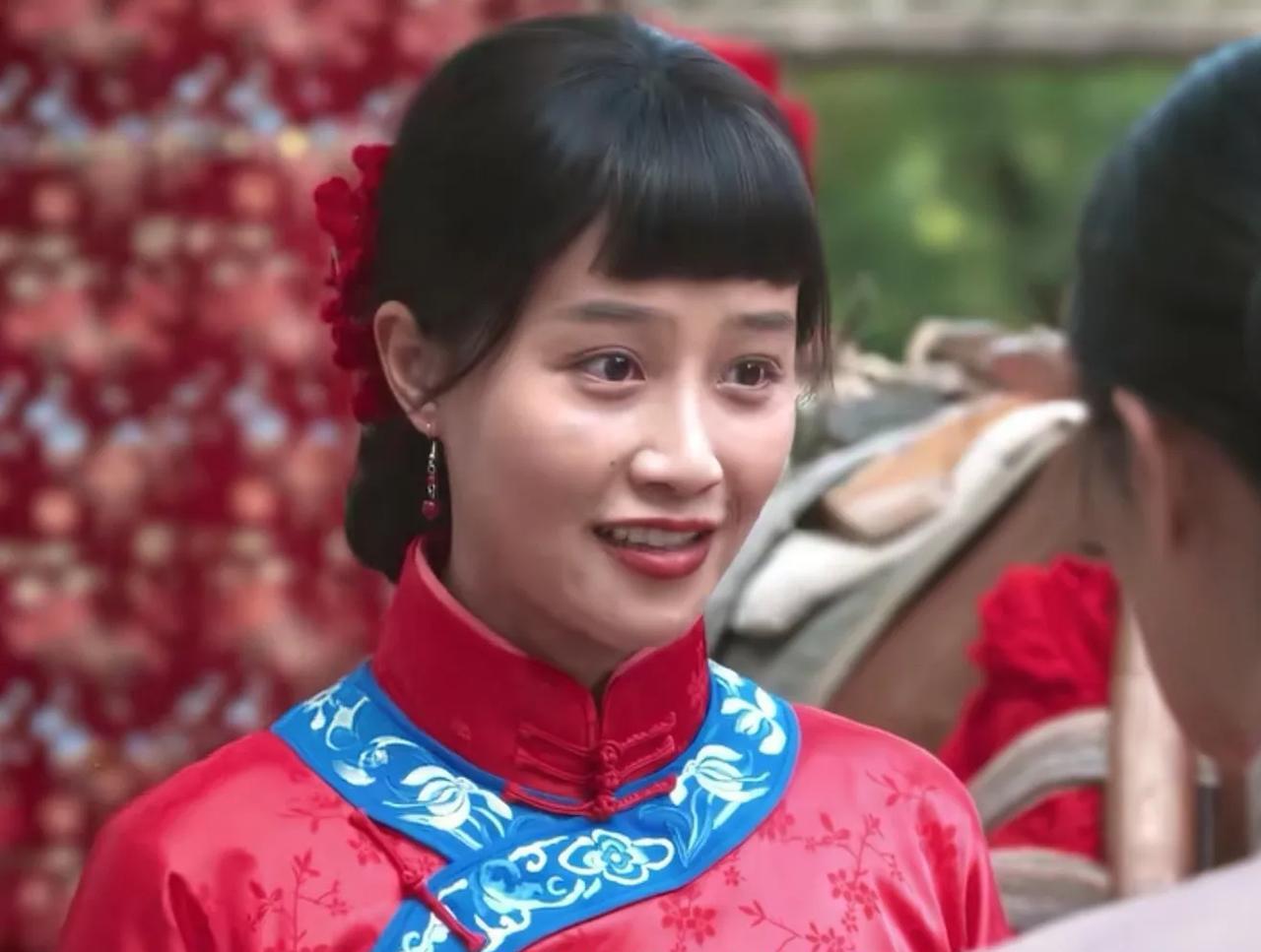 《生万物》第一次见银子穿的这么漂亮居然是要嫁给宁学祥了，她要用自己换一家人的命！