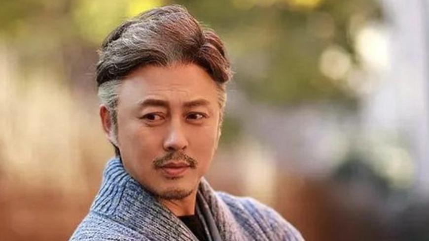 高宏亮：戏里风流倜傥，戏外专情大妻子，如今幸福美满成人生赢家