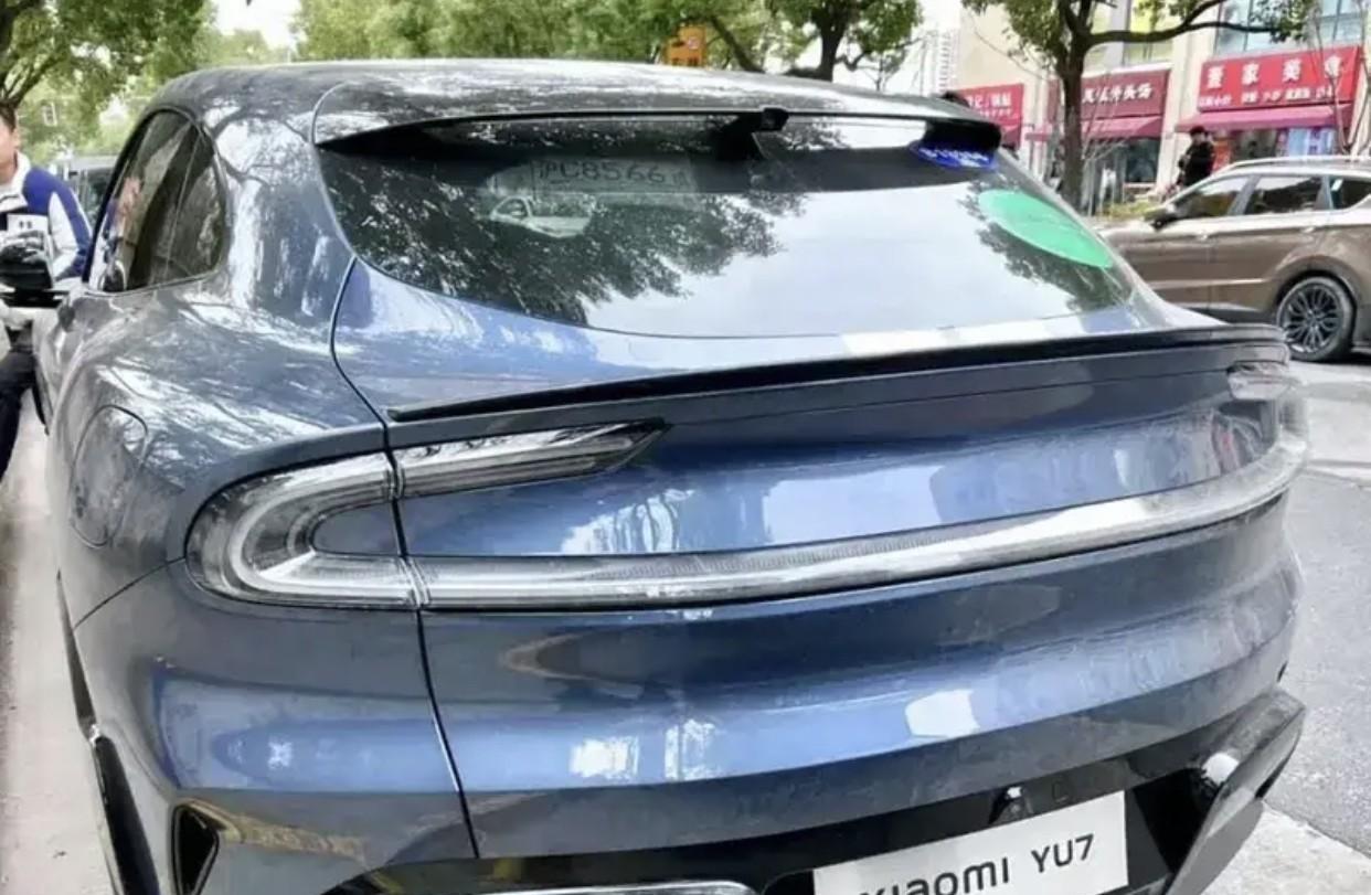 小米Yu7一个小时卖出将近30万台，
又破记录了，
主要是价格低于大家预期，
本