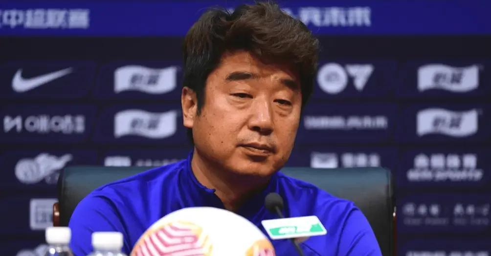 山东泰山足协杯1/8比赛1:3不敌成都蓉城之后，近8个赛季第1次无缘足协杯决赛，