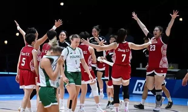 2025年莱茵-鲁尔世界大学生夏季运动会女子篮球半决赛7月23日晚在德国埃森埃森