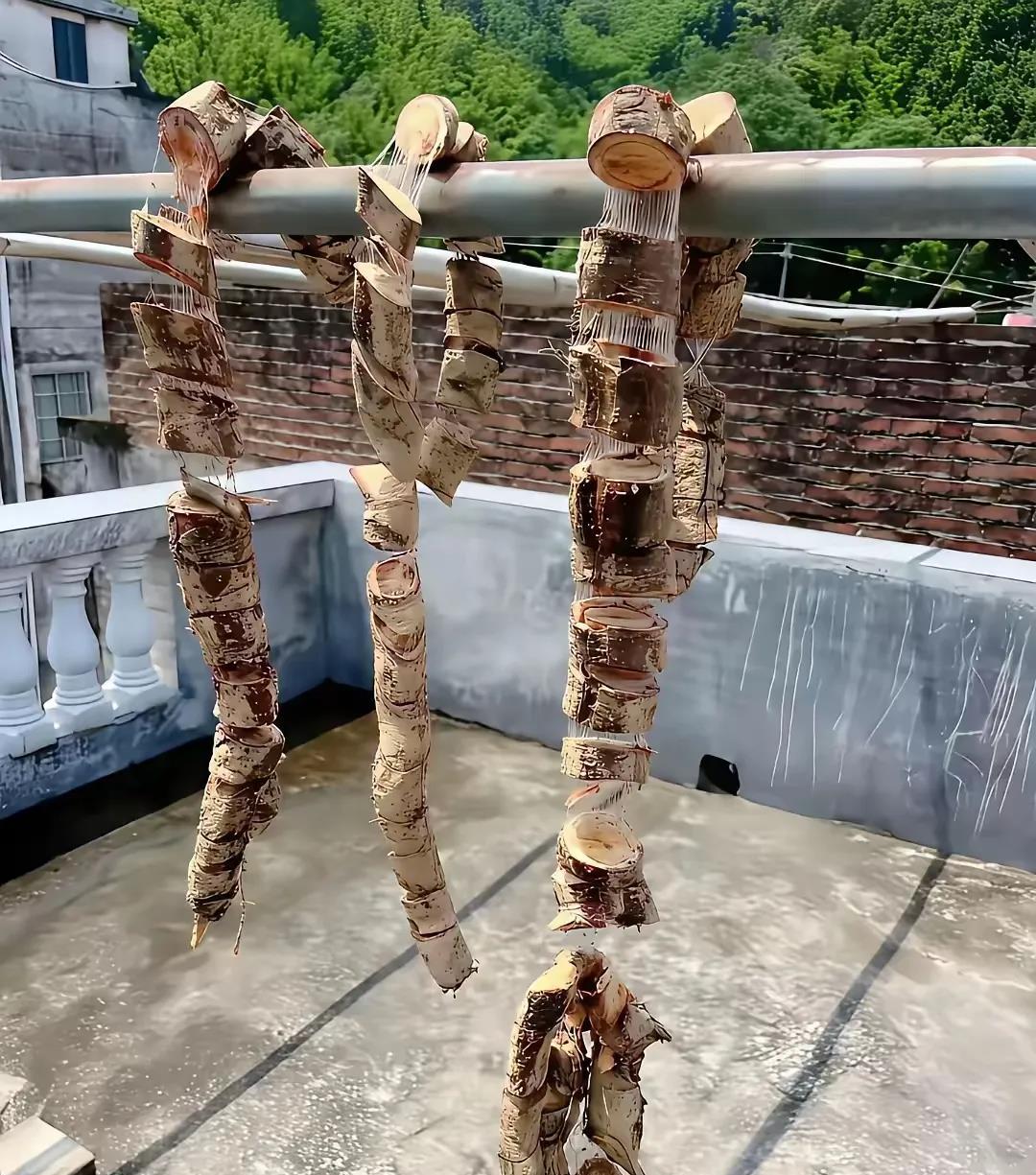 网友：这是药材吗，挺拉丝的