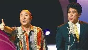 多年后重聚，老友相见先触脸，这背后又有哪些鲜为人知的故事呢？