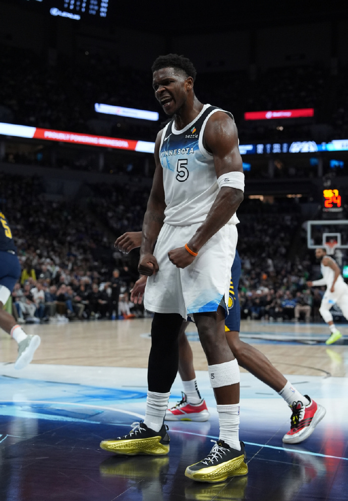 北京时间3月18日，NBA常规赛森林狼主场迎战步行者，最终经过加时赛以130-1