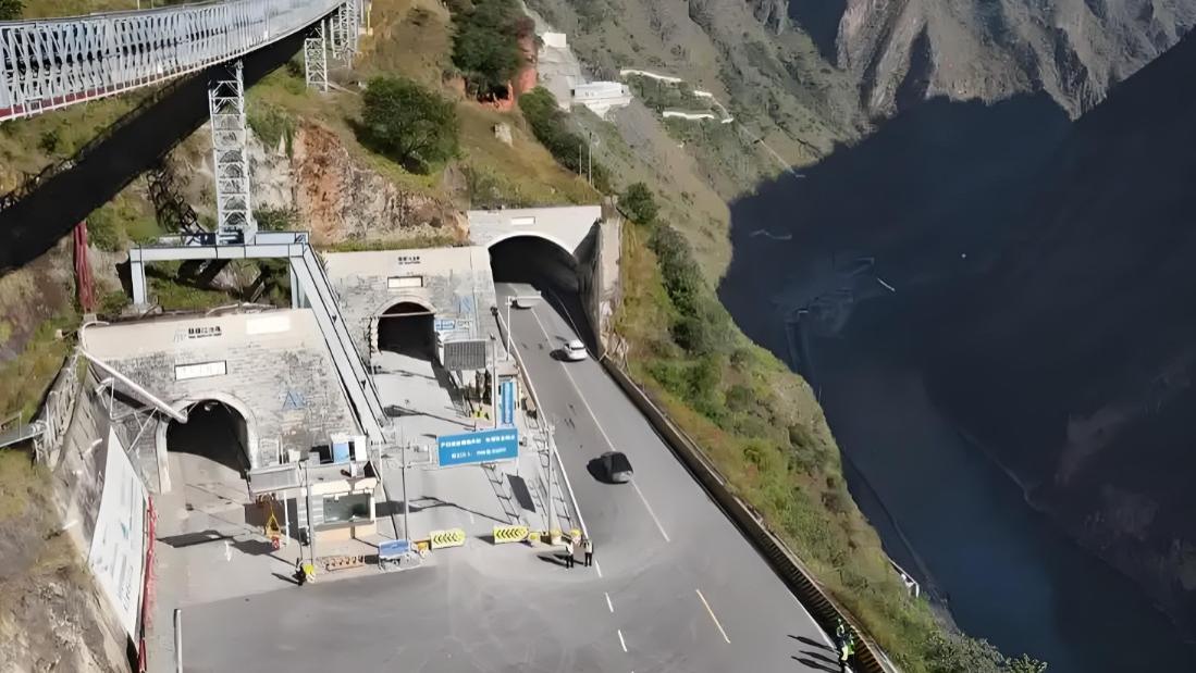 四川锦屏建造世界最深地下实验室，足足2400米，到底是干嘛用的？