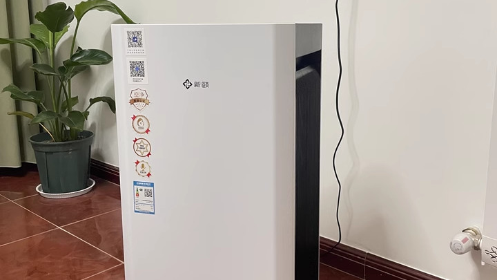 新颐小白3.0空气净化器评测：大品牌的实力之作