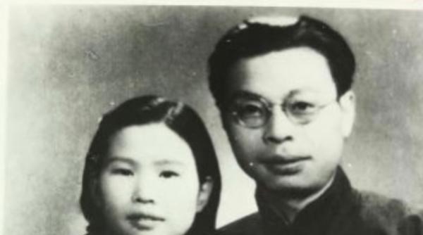 1949年5月30日，上海才刚解放第三天，新任市长陈毅意外收到一份中央的密电。陈