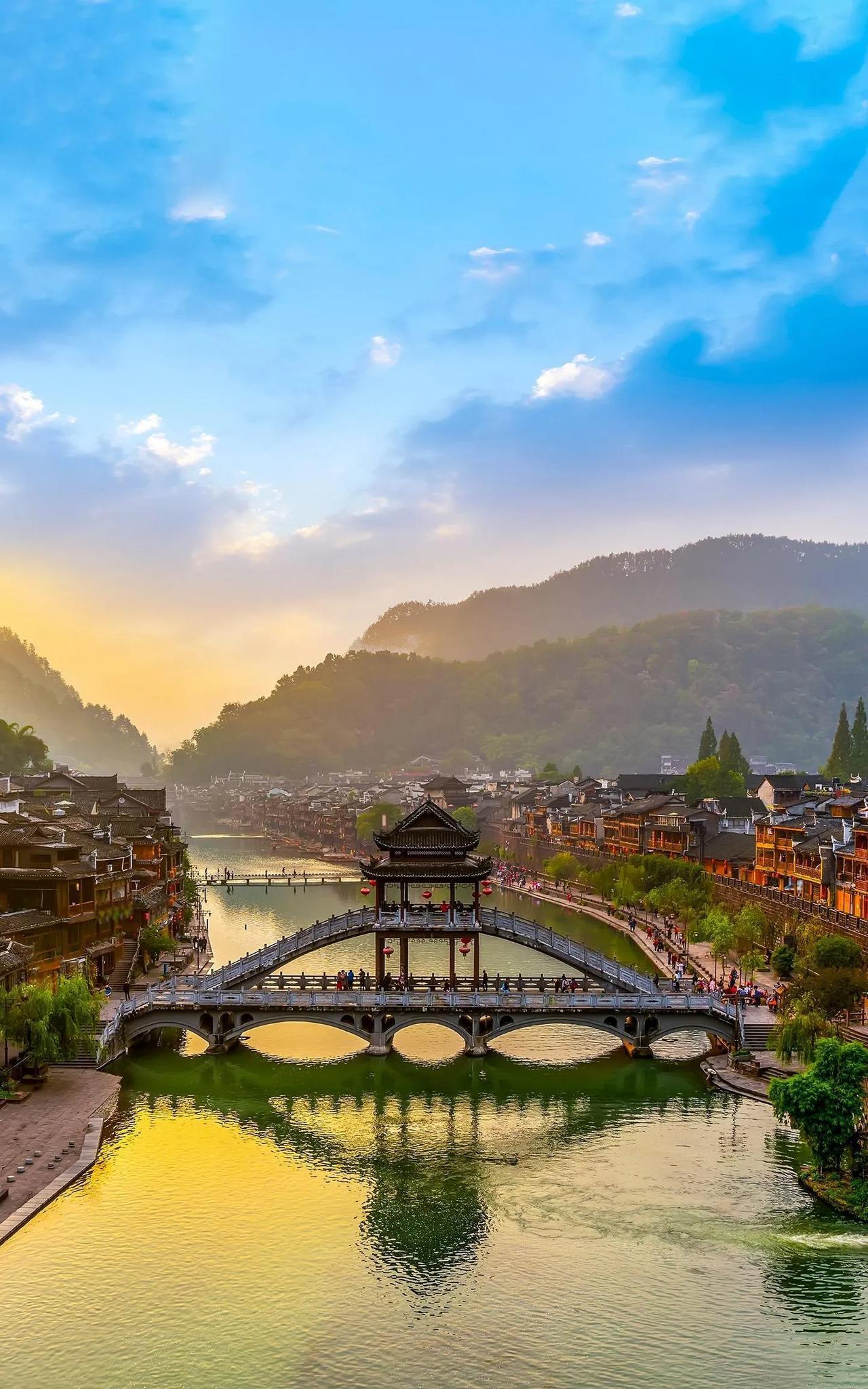 一直没弄清楚，比如说今年是8月7日下午13点51分19秒正式立秋，那么是怎么算出