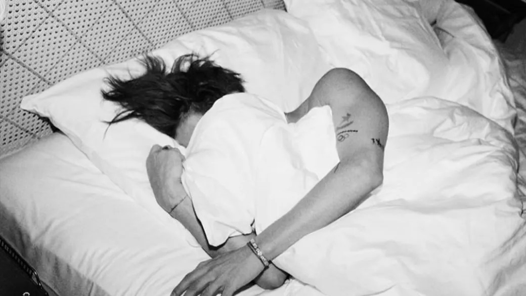 香港男星太敢讲！自爆赴韩“整骨”，自己解决生理问题，坦白旧情史！阿妈听完流嗮眼泪～