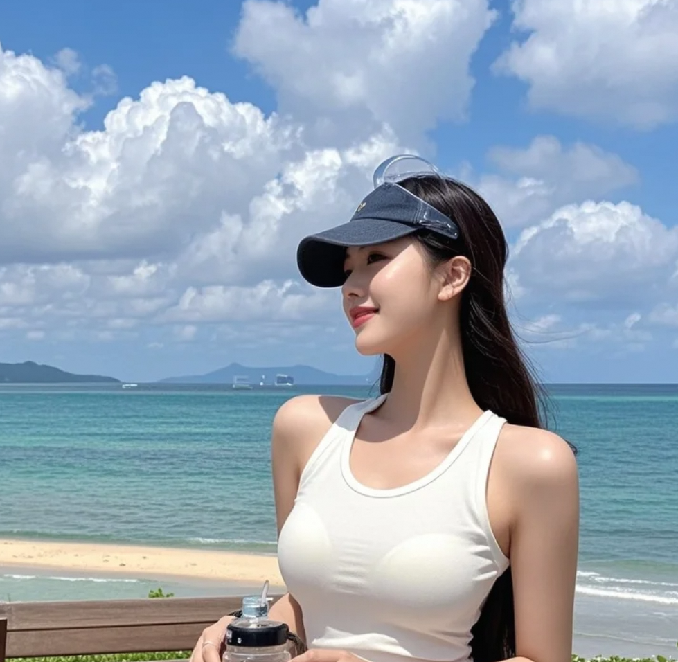 我不是在等天气变热，我是在等你来撩我。