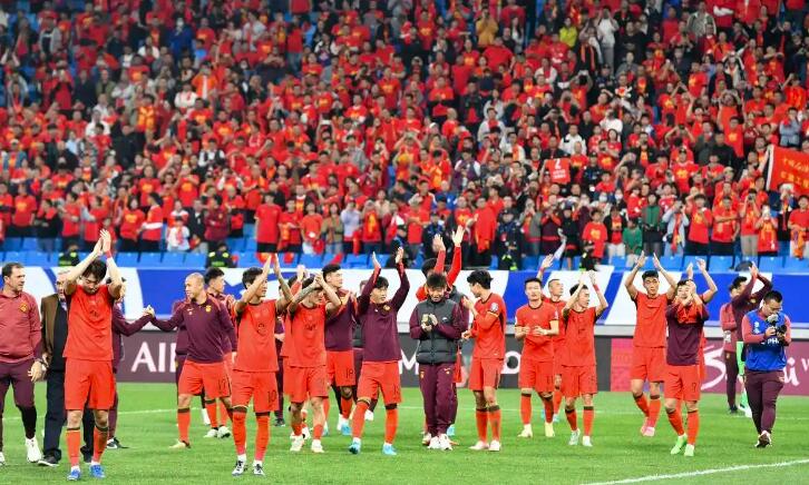 国足27人名单公布，足球记者杜立言点评：赞王钰栋U20亚洲杯表现出色，应入选；对