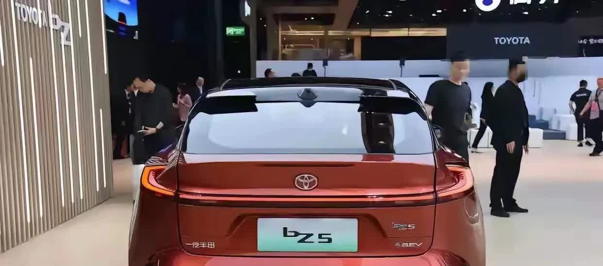 美国：禁止销售华为
英国：禁止销售华为。
日本：禁止销售华为。
欧盟：拆除