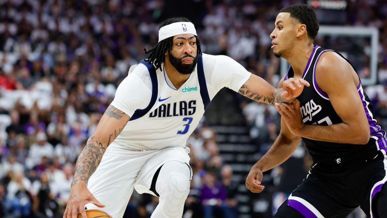 7换1重磅交易！戴维斯赴活塞提升球队防守，独行侠获重建资产