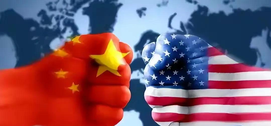中美这场“博弈”，可太精彩了！
家人们，最近咱们逮捕了美国富国银行高管茅晨月，算