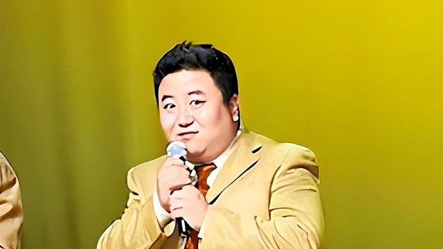 自毁前程，他春晚搭档冯巩一夜爆红，后因诈骗百万入狱12年