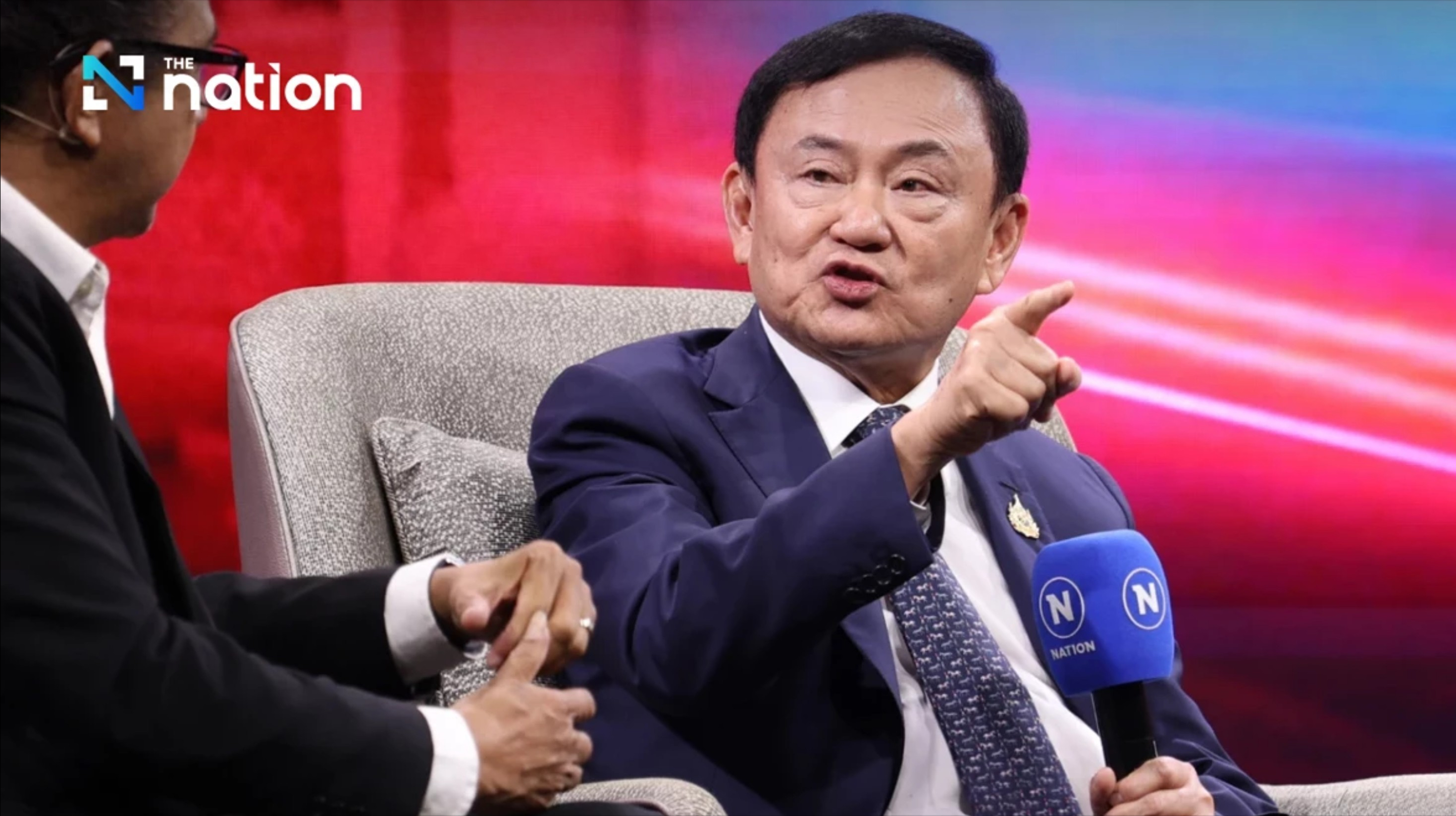 他信果然不是好惹的！
为女儿直接掀桌正面刚：怒斥36名参议员图谋罢免佩通坦，却只
