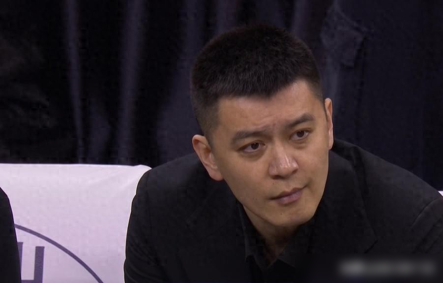 随着CBA第三阶段的临近，辽宁男篮突然传来2个惊人的消息！

随着帕顿今日上午正
