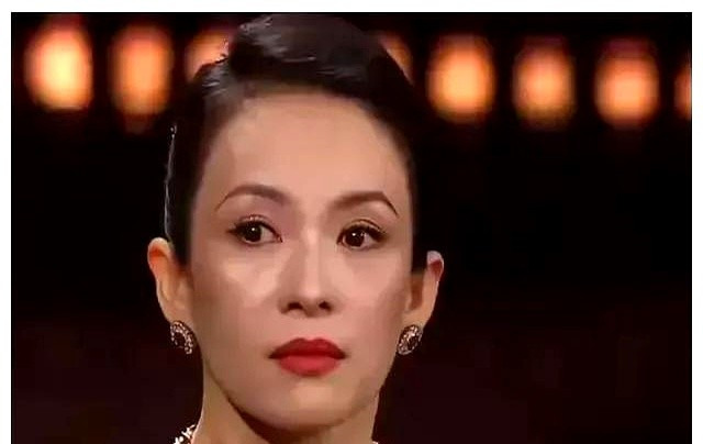 章子怡离婚后状态差











我的天呐！这也太抓马了吧！国际章离婚后