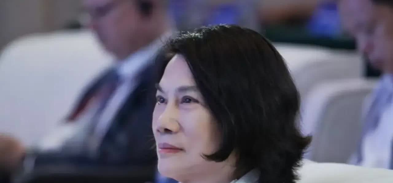 传统厂商如果真被小米干趴下了，只能说明自己菜。
首先冰箱空调洗衣机这三件里面，