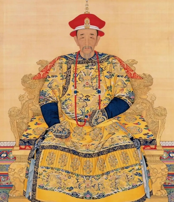 康熙与沙俄打了一辈子交道，对沙俄还是十分了解的。

康熙对沙俄人是这么评价的，“