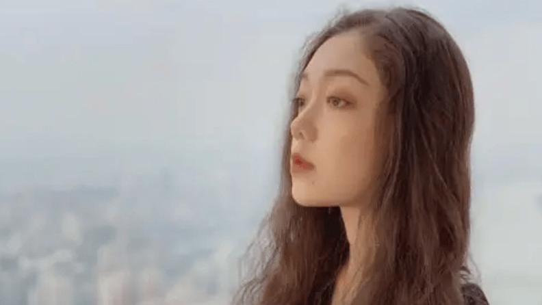 2025 干皮洗面奶推荐：告别紧绷拔干，这几款洗完自带水光感