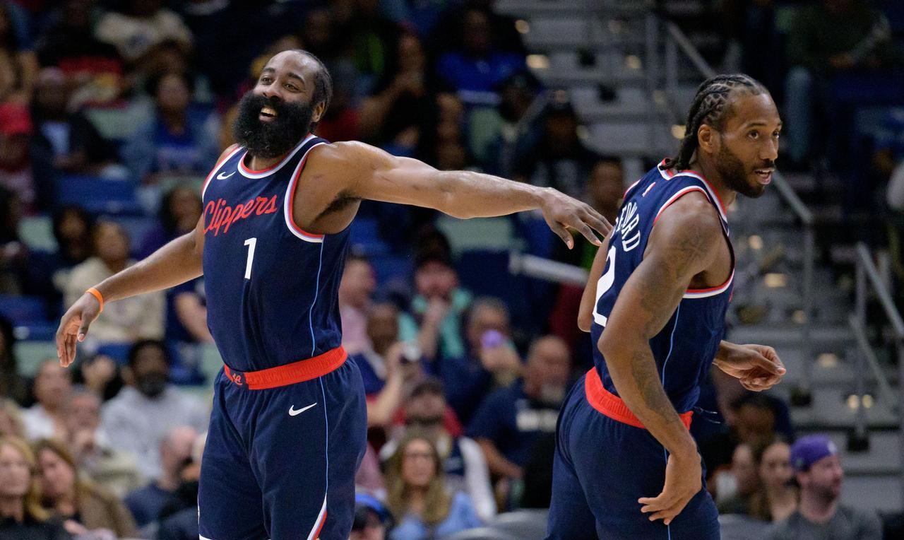 作为哈登球迷，和哈登一起经历过不少不堪回首，有哈登自己的问题，但MVP赛季我看到