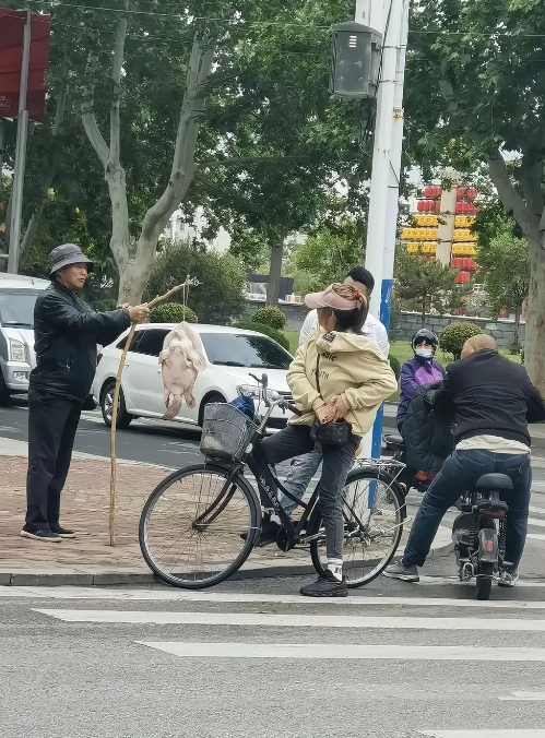 这么大的，干什么呢？这么大的，干什么呢？