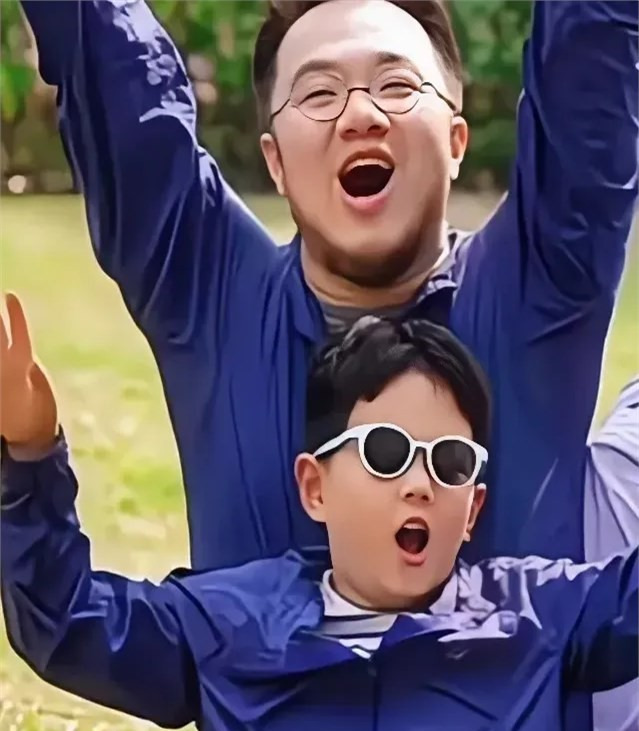 宋丹丹孙子不跟英达姓











宋丹丹的孙子不跟英达姓？这究竟是人性