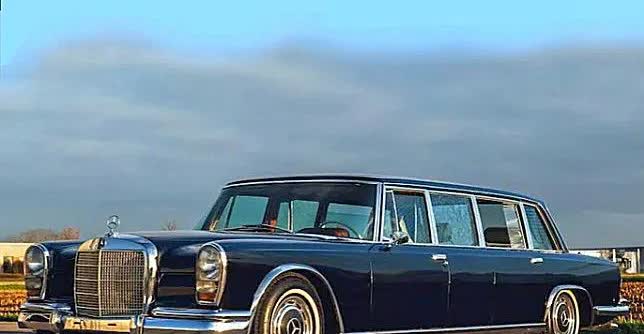 1967年的“奔驰-600（W100）-普尔曼 ” 长轴轿车。（1）
