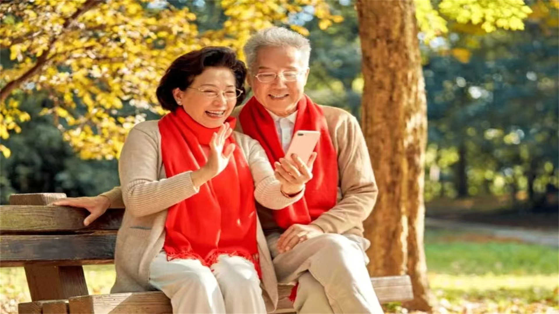 养鹿场异味扰民！研究生设计回收系统，鹿粪变有机肥热销