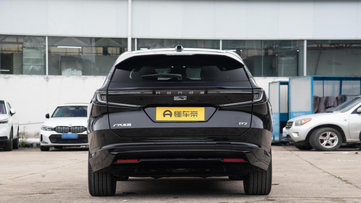 650km续航 4.6s破百，轴距2米93，这款合资电车值得一看