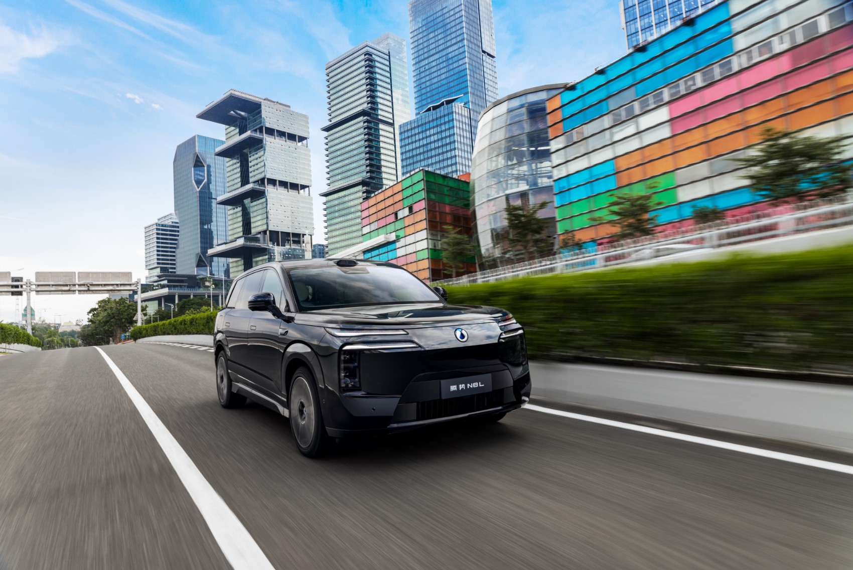 29.98万元起！大六座安全豪华SUV腾势N8L正式上市